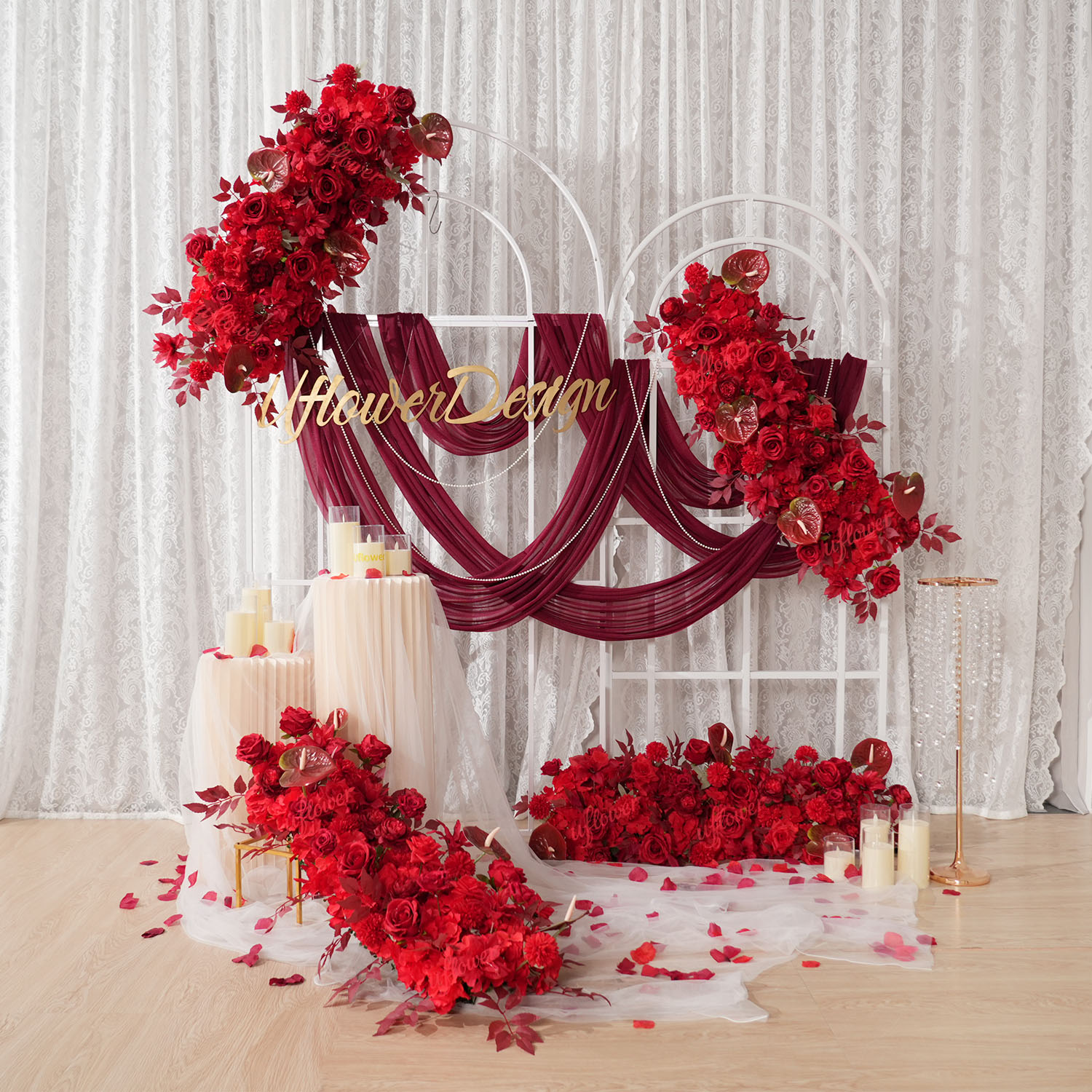 Uflower Fila di fiori rossi Ar - Flower Wall Panel recensione e prezzo