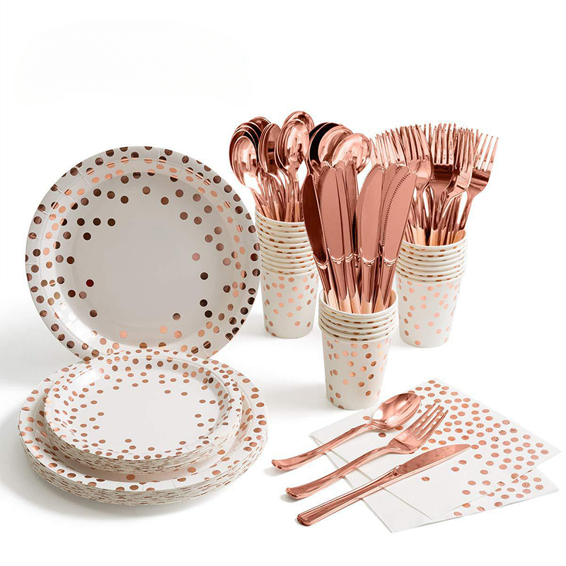 Kit di stoviglie per feste in  - Paper Straw Color recensione e prezzo