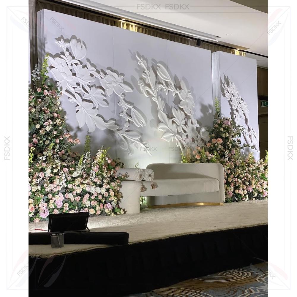 Arco Bianco per Matrimoni con  - Party Event Supplier recensione e prezzo