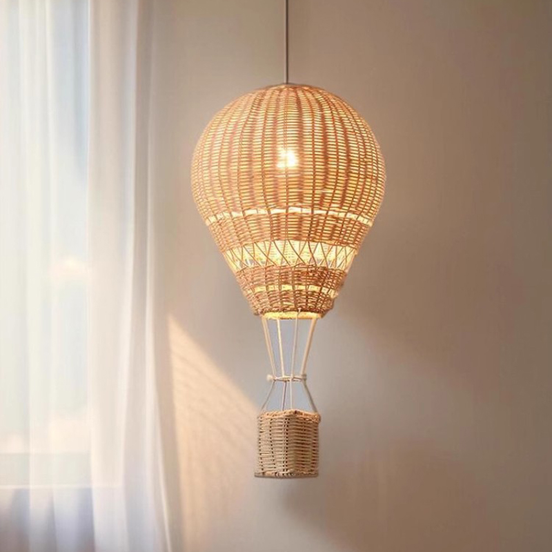 Lampadario a Mongolfiera LED p - Led Balloon Light recensione e prezzo